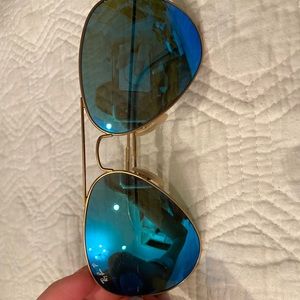 Womens Polarized Raybans